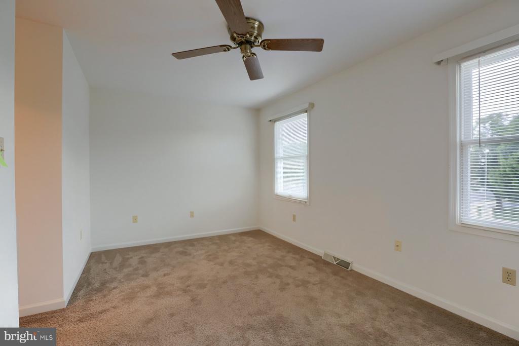 92 Forest Cir