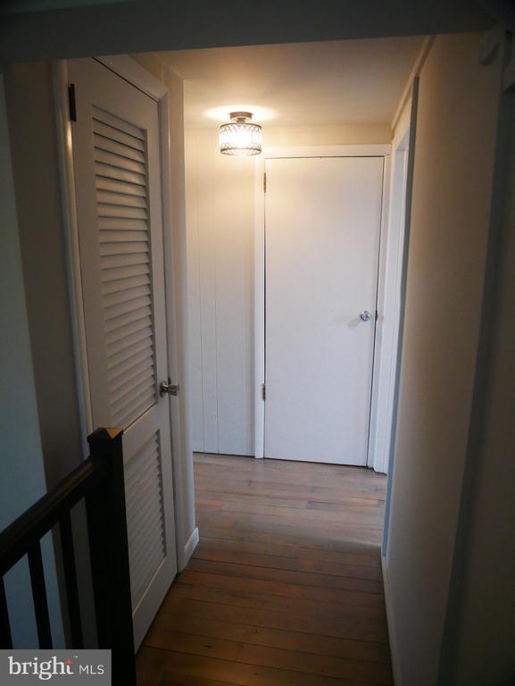 20 S Lingle Ave