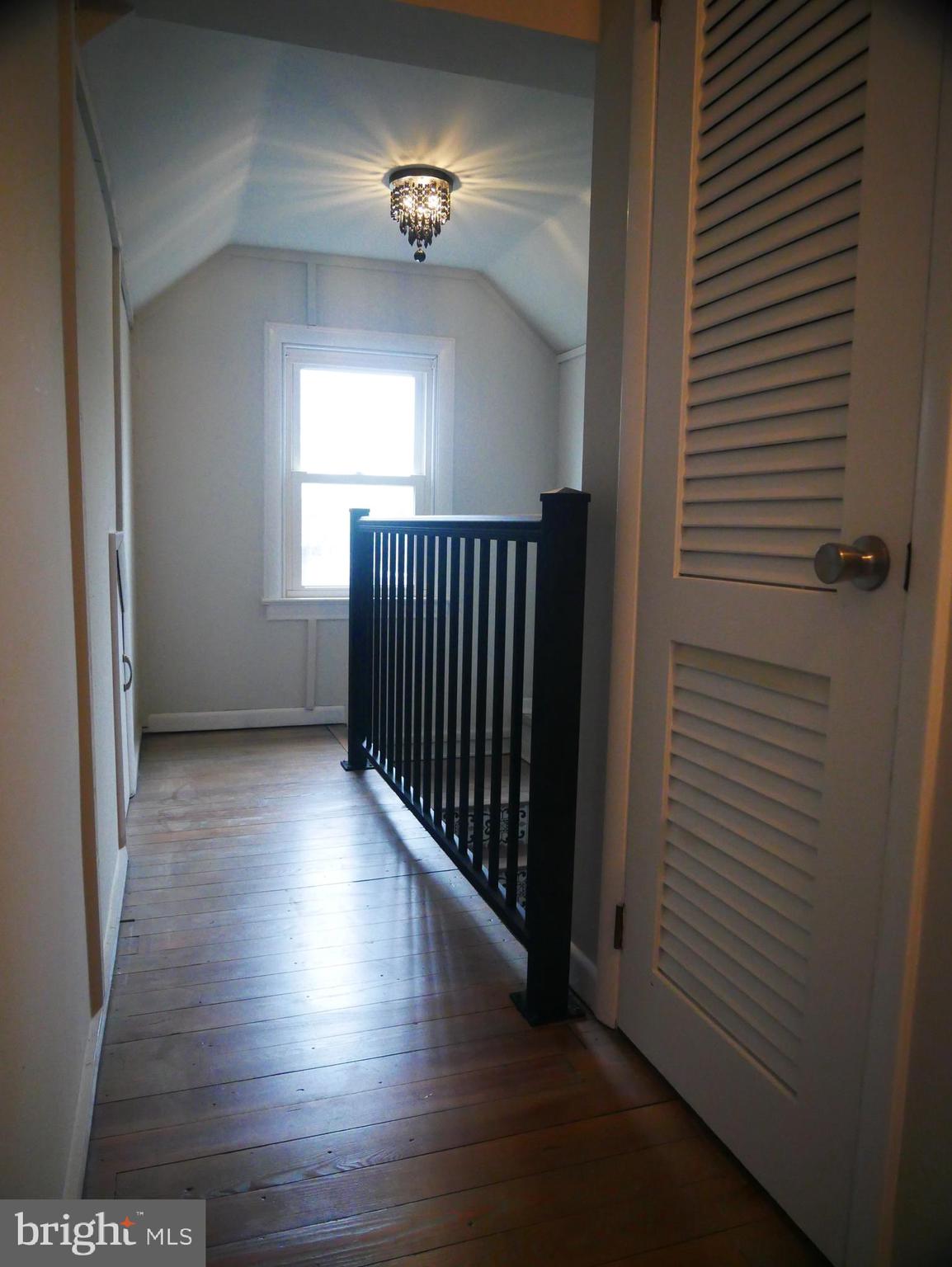 20 S Lingle Ave