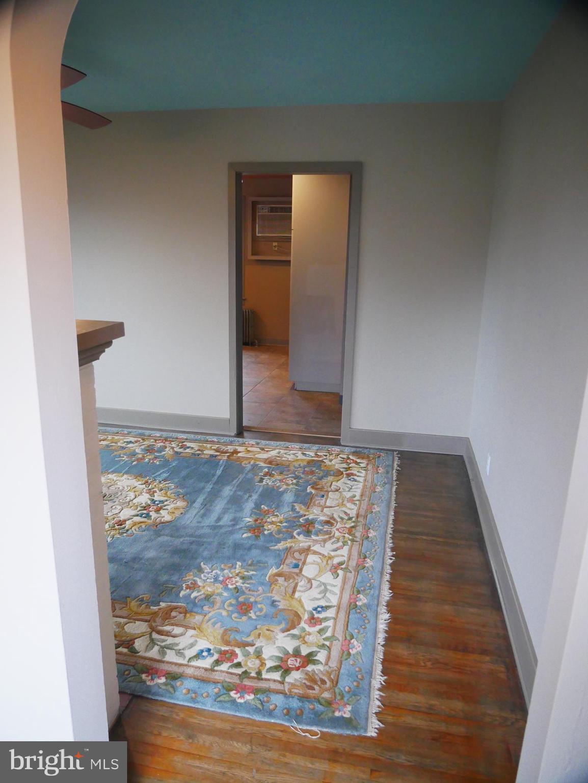 20 S Lingle Ave