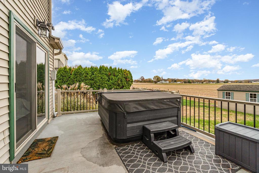 1325 MILL POND WAY