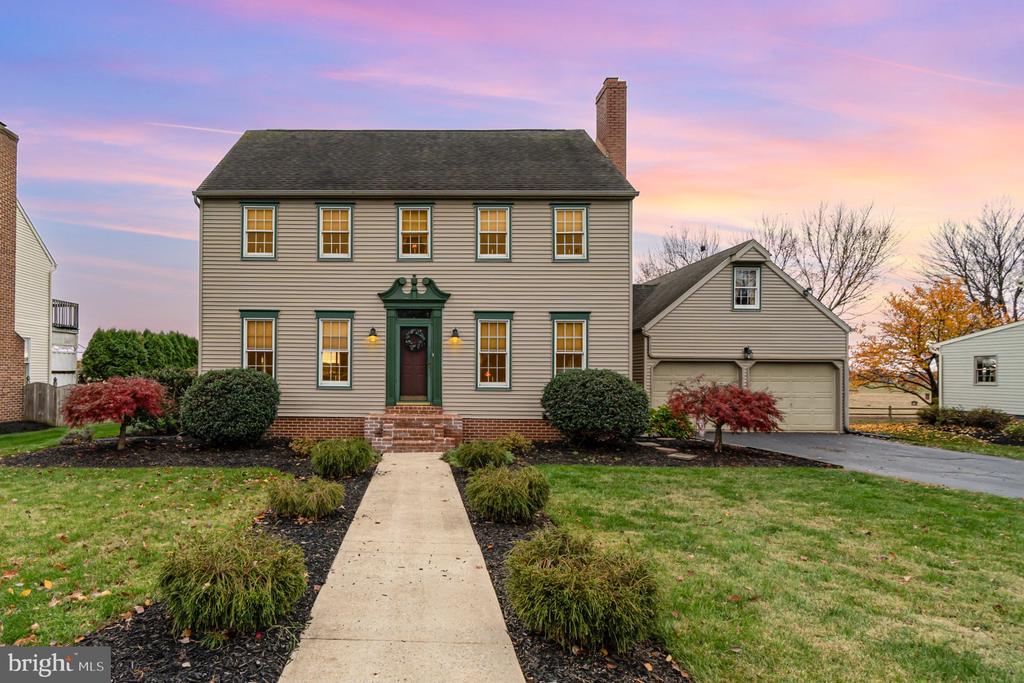 1325 MILL POND WAY