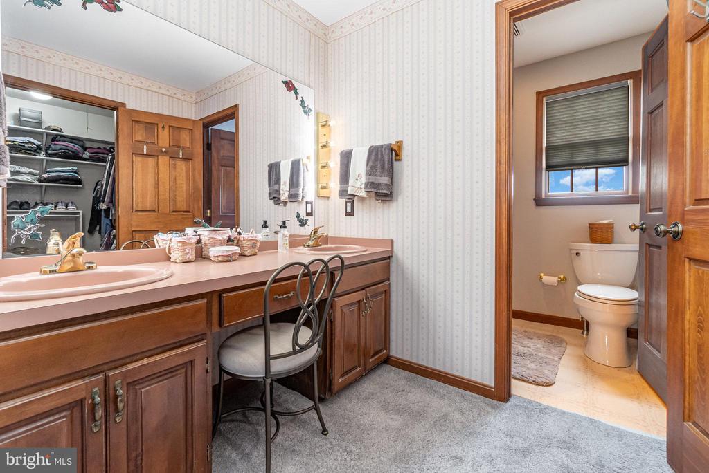 1325 MILL POND WAY
