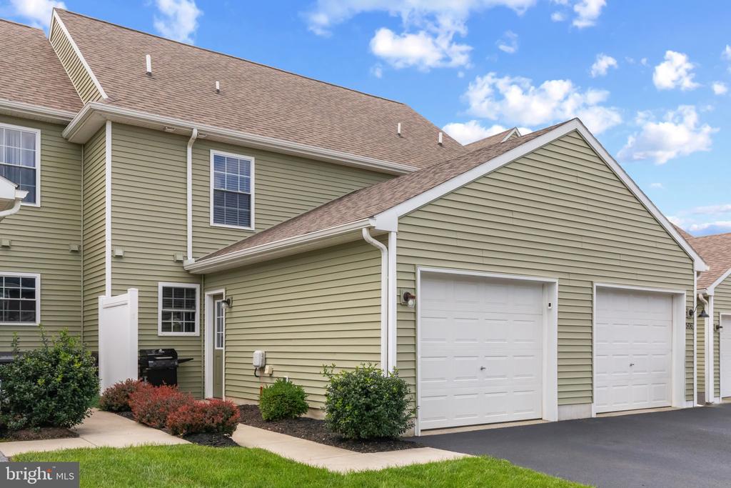 508 BYLER CIRCLE