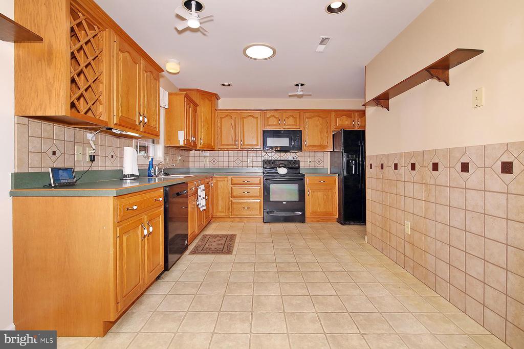 34 SCENIC DRIVE