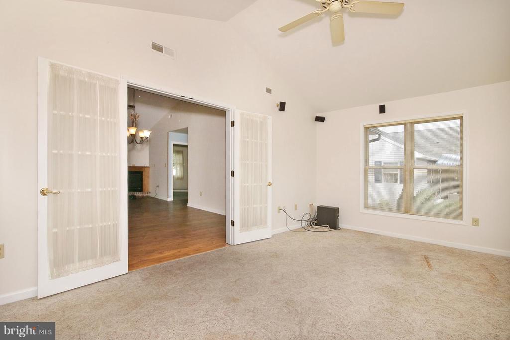34 SCENIC DRIVE
