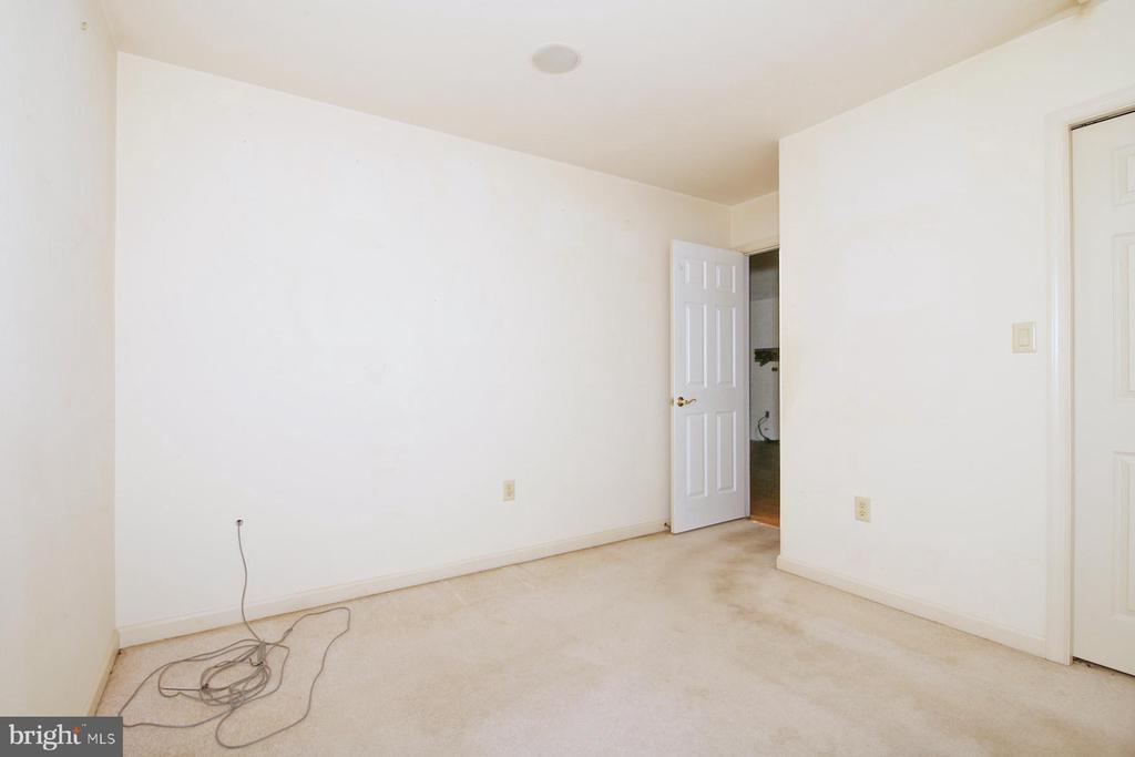34 SCENIC DRIVE