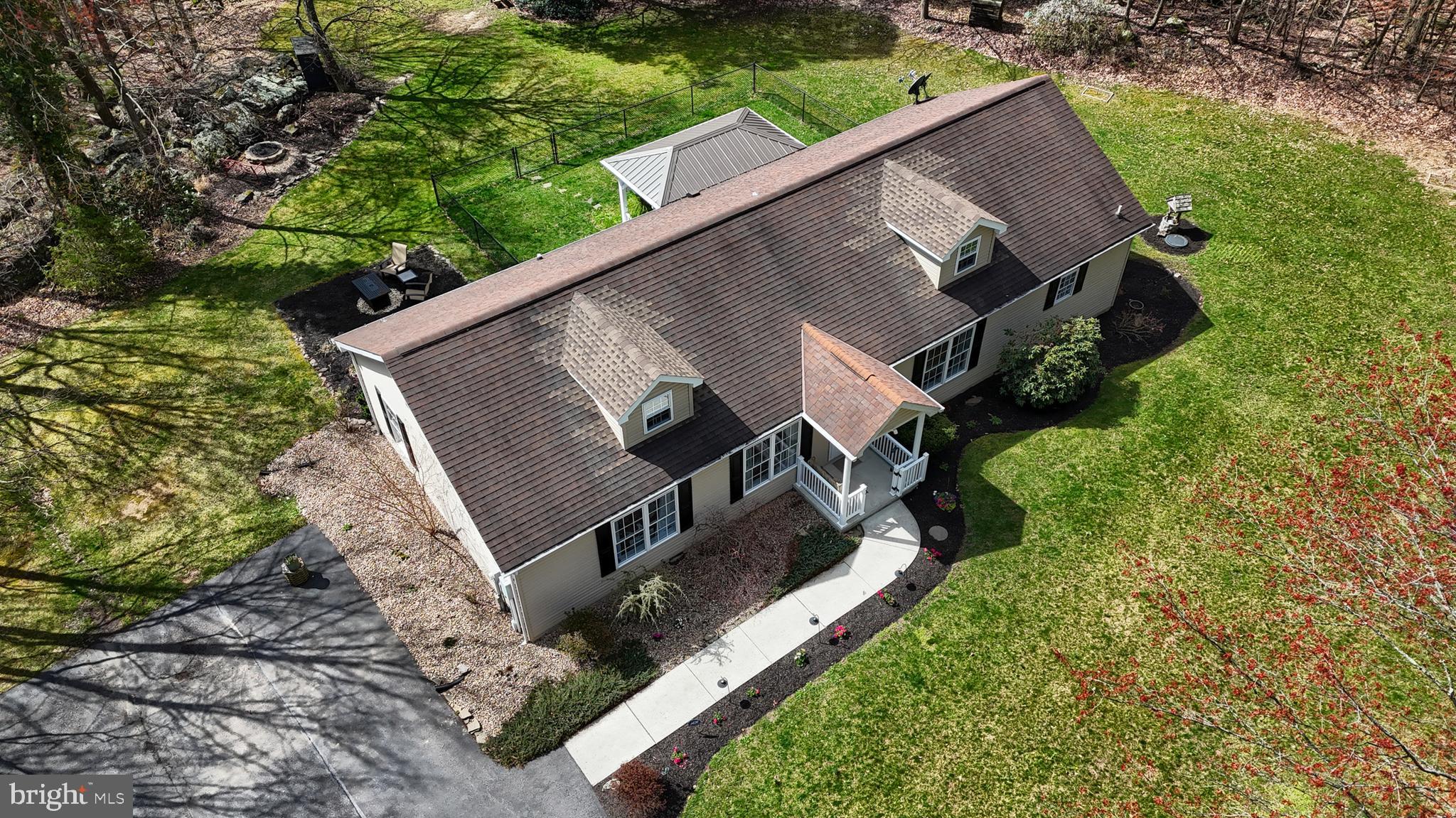 279 Hickory Ridge Rd