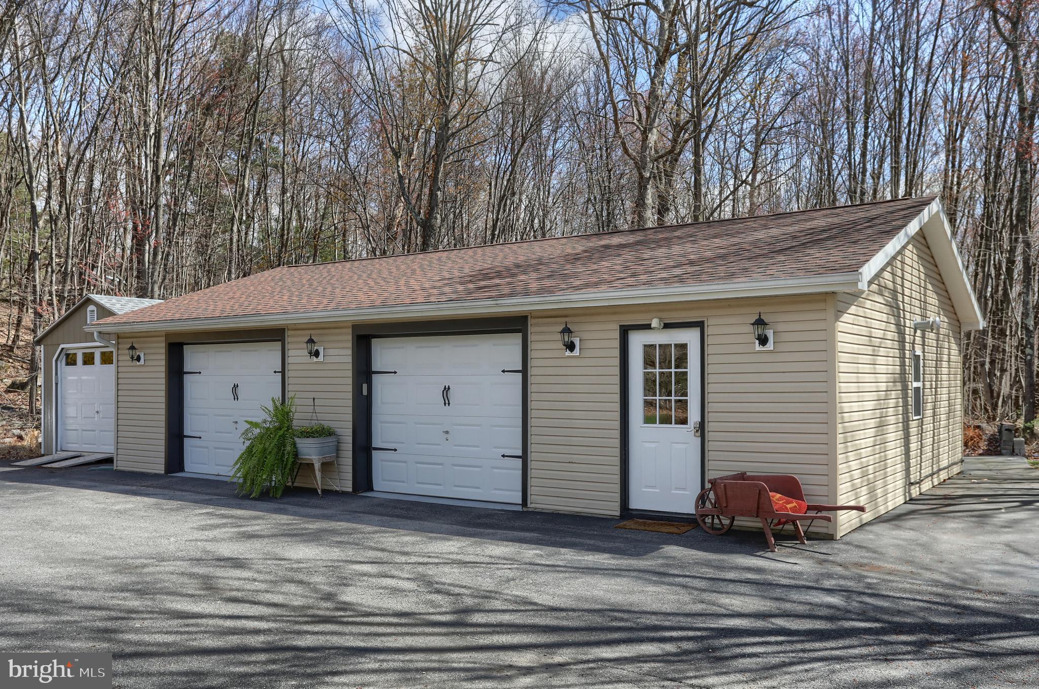 279 Hickory Ridge Rd