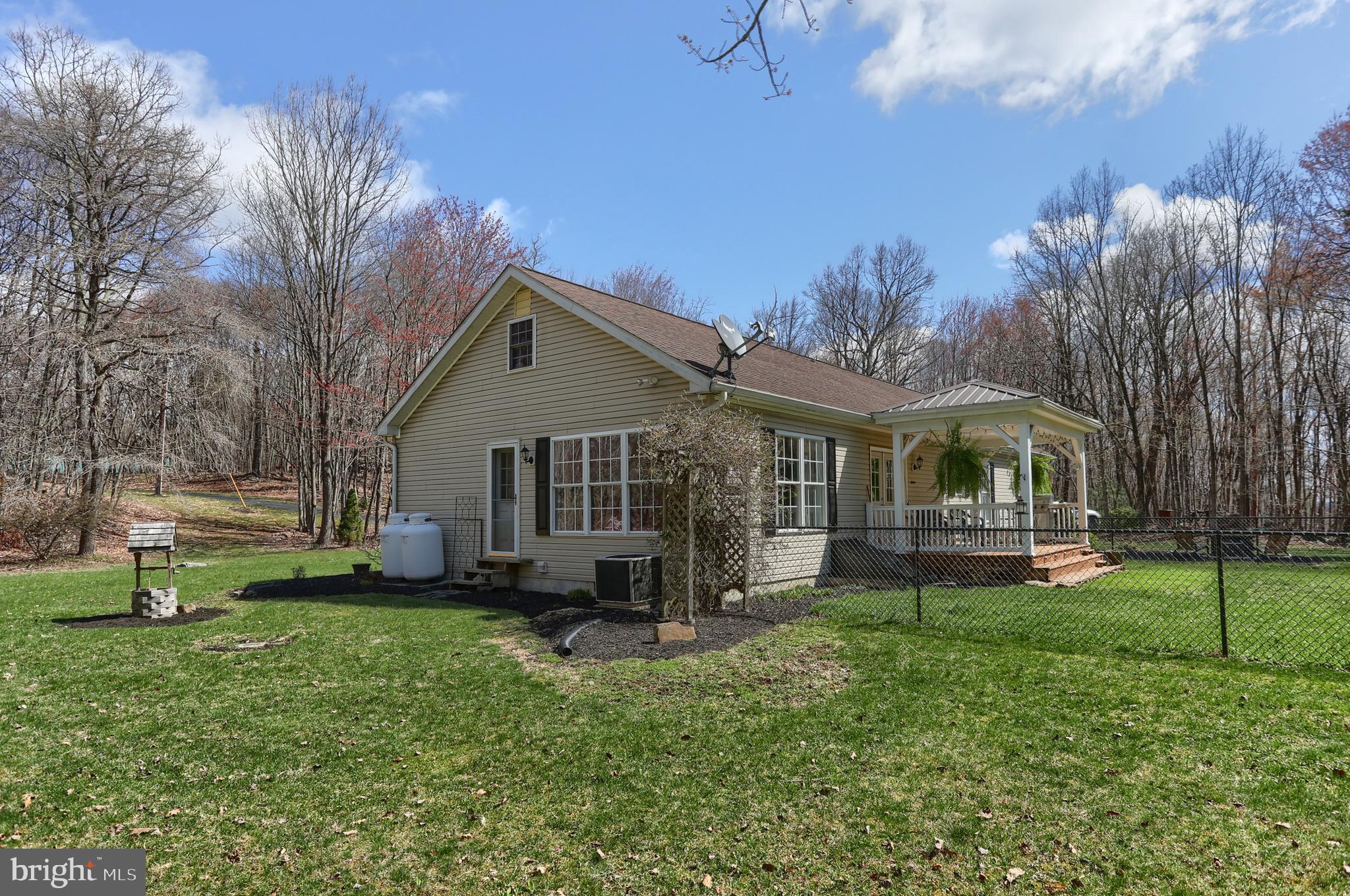 279 Hickory Ridge Rd