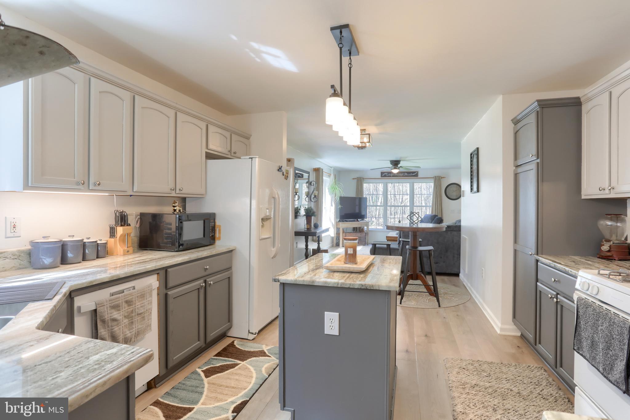 279 Hickory Ridge Rd