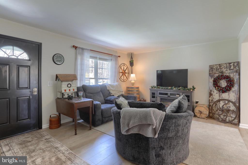 279 Hickory Ridge Rd