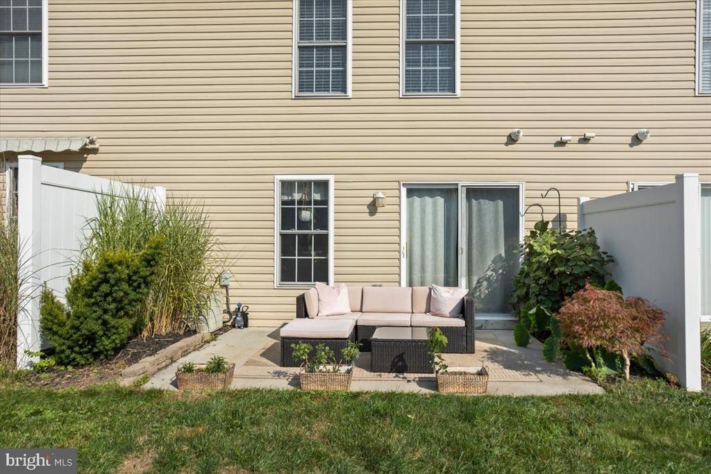 661 Teal Dr #15b