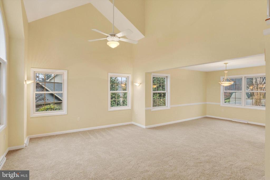 403 Hidden Valley Rd