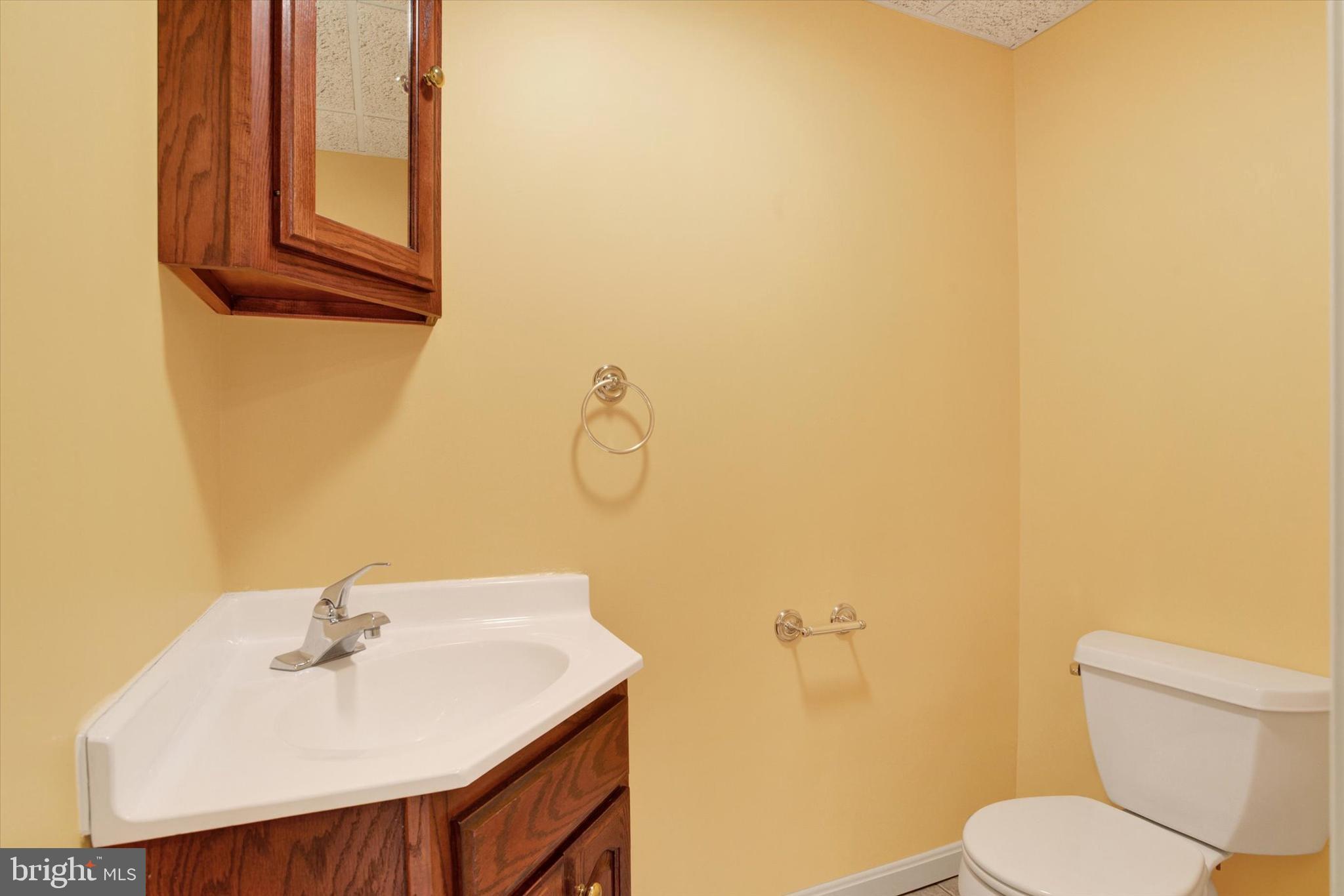 403 Hidden Valley Rd