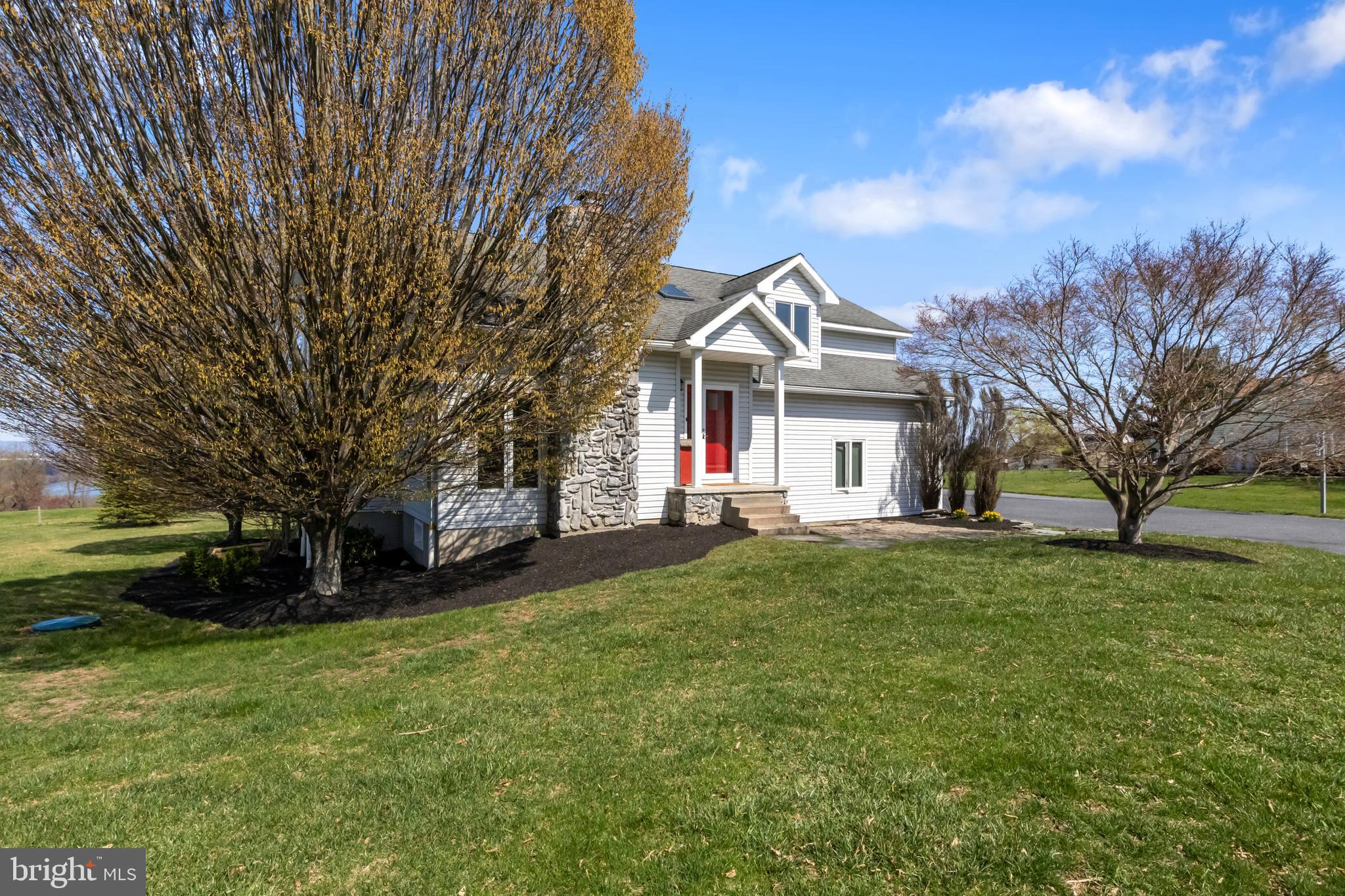 351 Thorley Rd