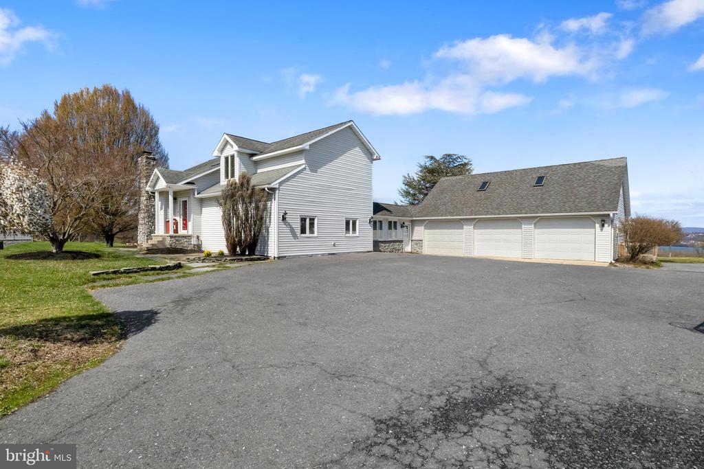 351 Thorley Rd