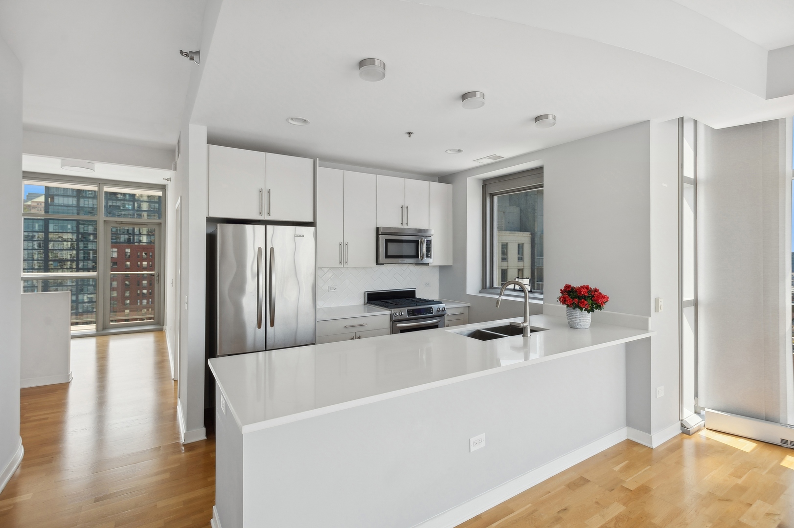 303 W Ohio Street Unit: 2107