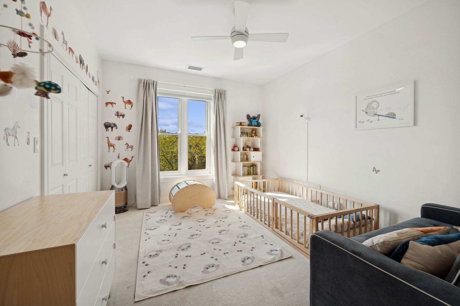1654 N Mohawk Street Unit: 3