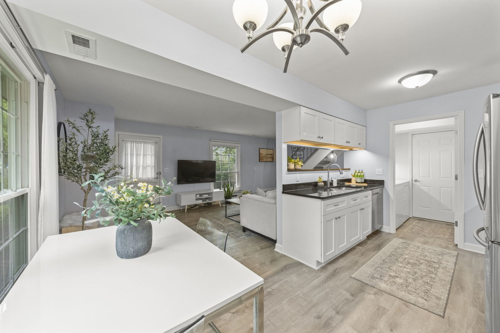 1693 ASHBURN Court Unit: B
