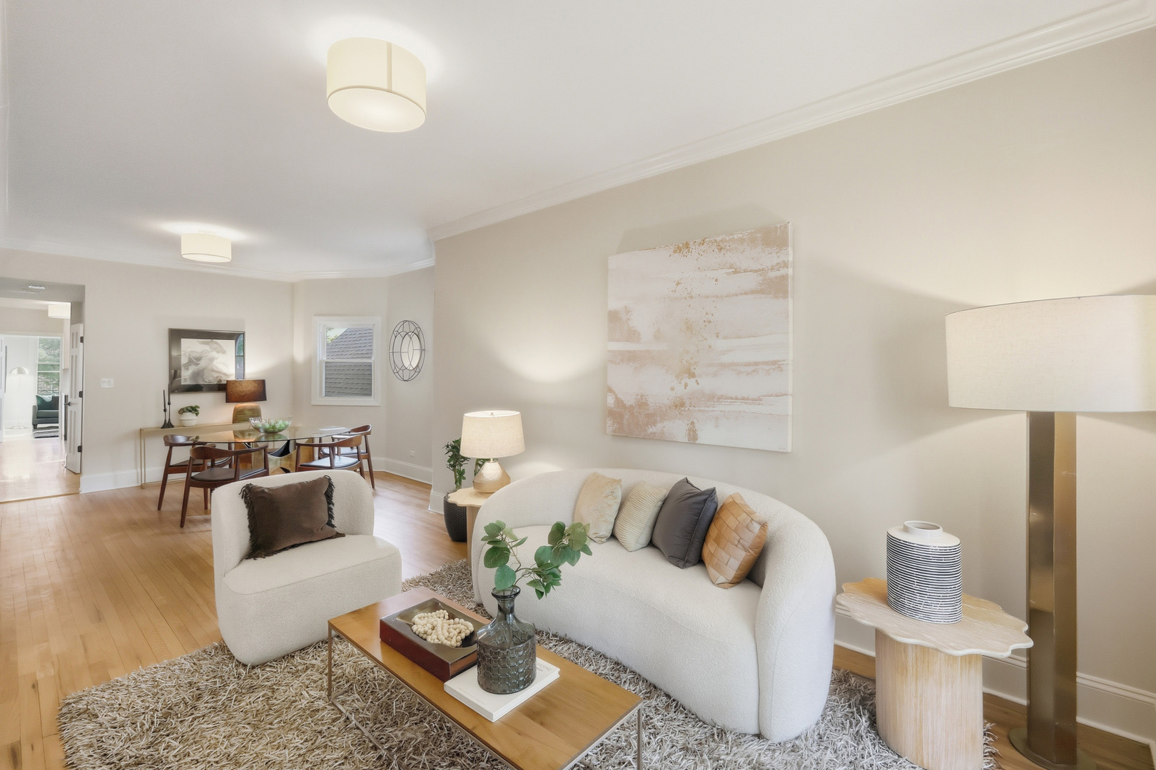 3053 N Seminary Avenue