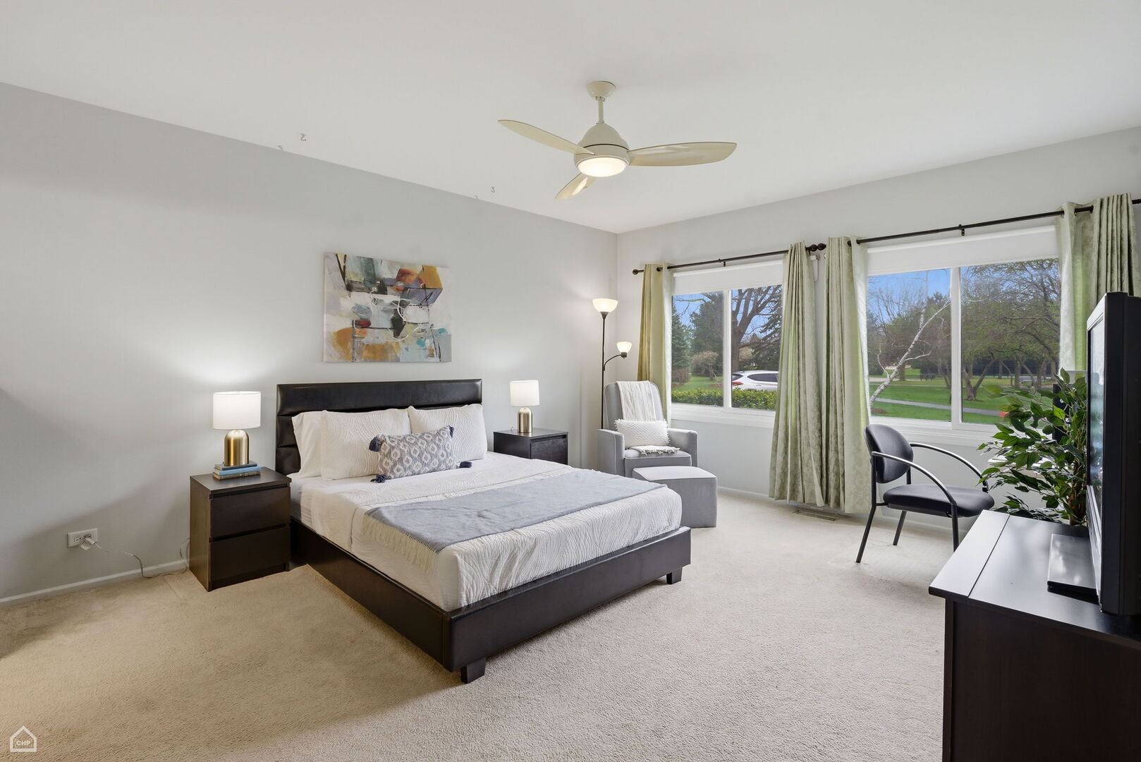 101 Windwood Court Unit: 101