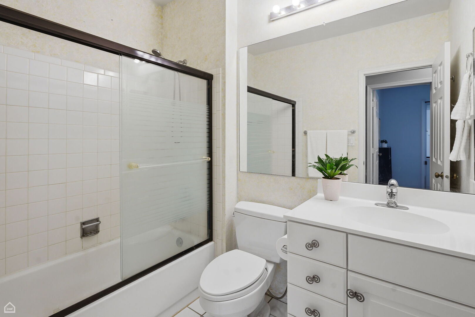 101 Windwood Court Unit: 101