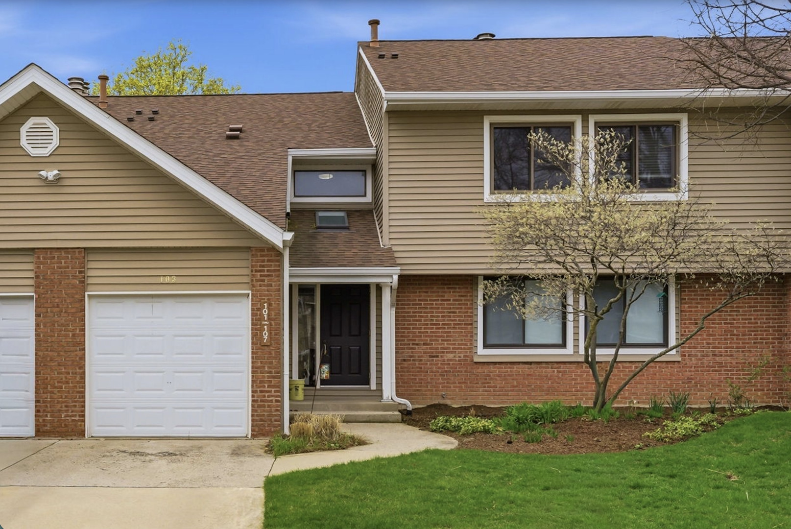 101 Windwood Court Unit: 101