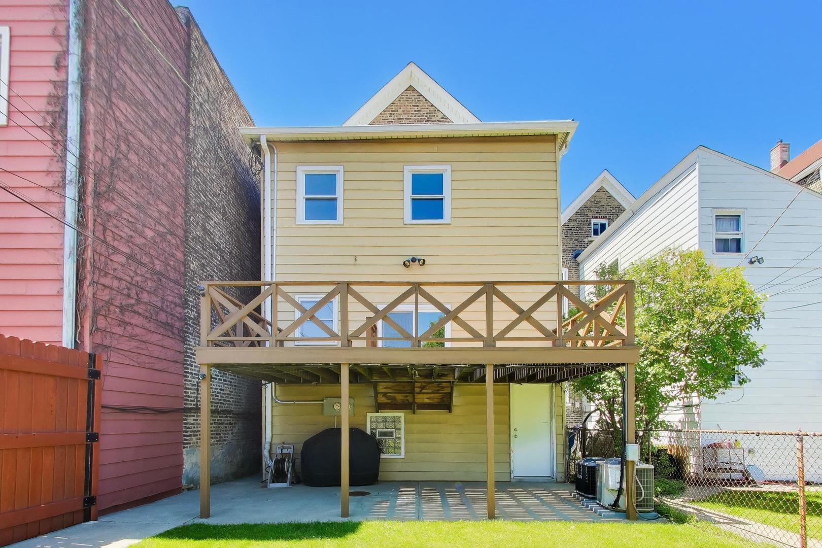 3427 S Emerald Avenue Unit: 1