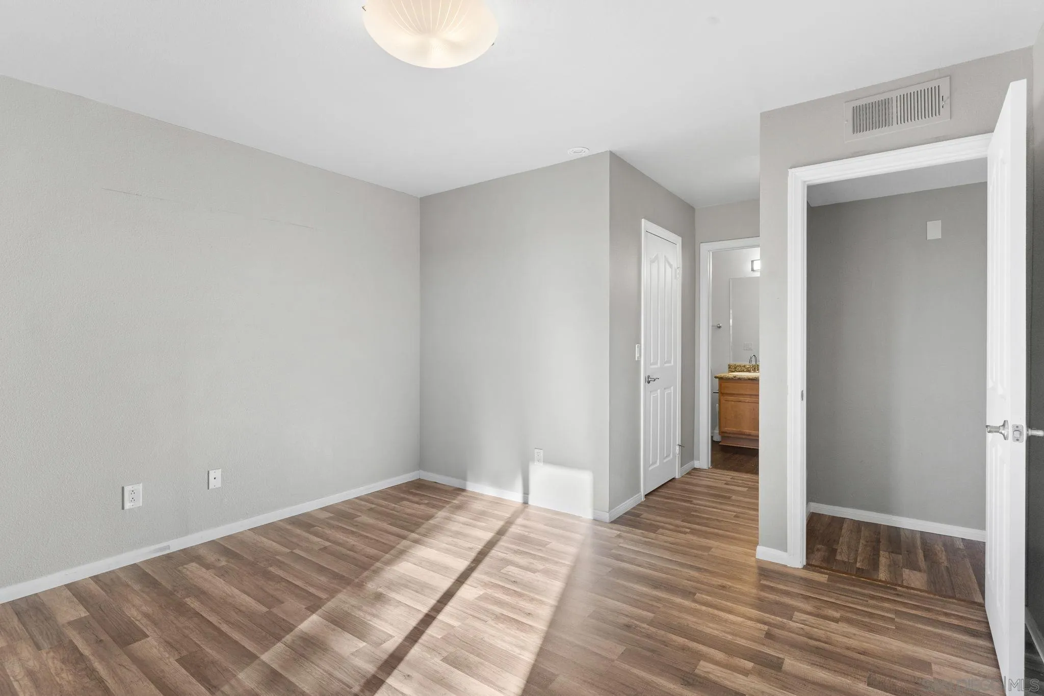 14942 Avenida Venusto # 99