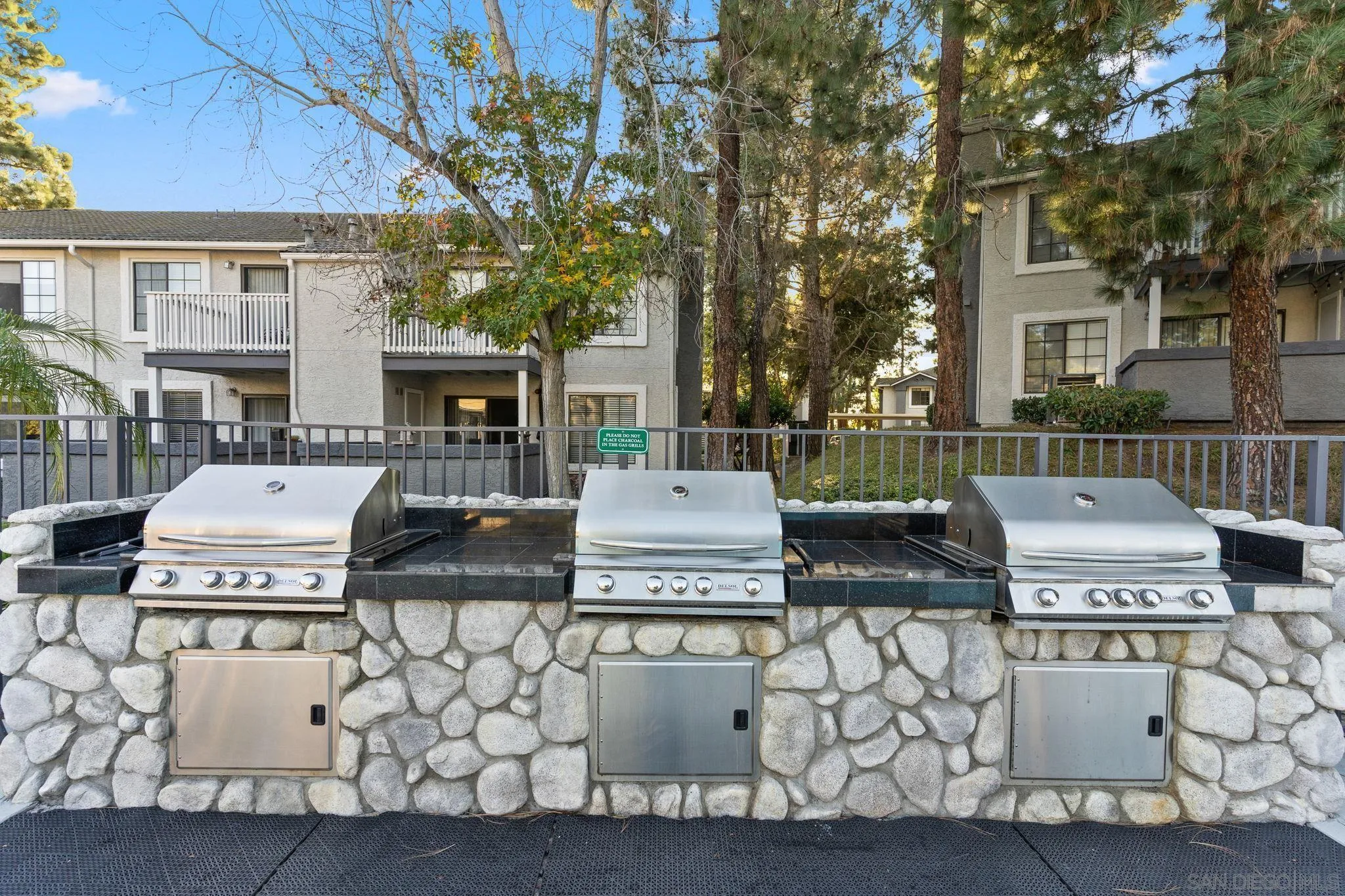 14942 Avenida Venusto # 99