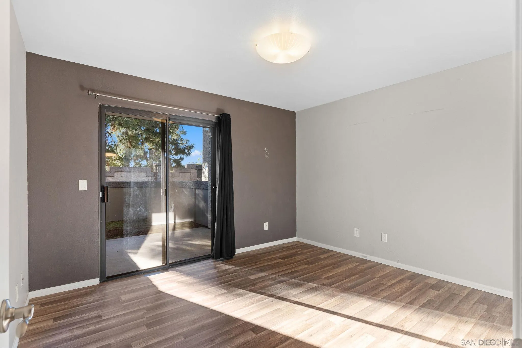 14942 Avenida Venusto # 99