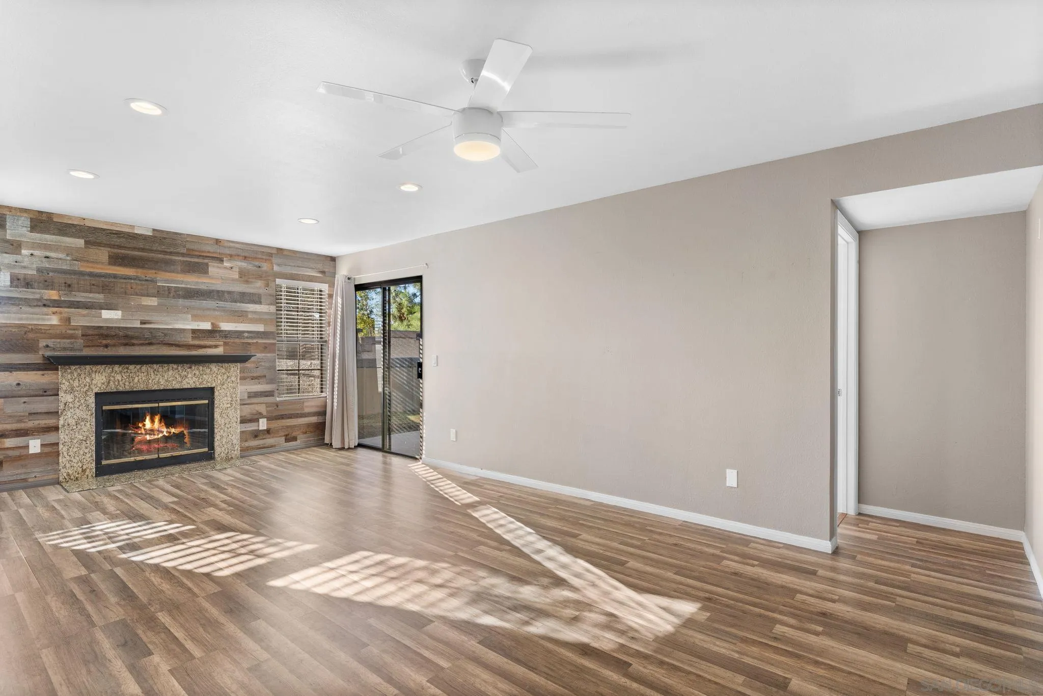 14942 Avenida Venusto # 99