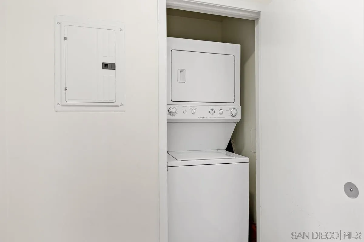 1150 J St Unit 202