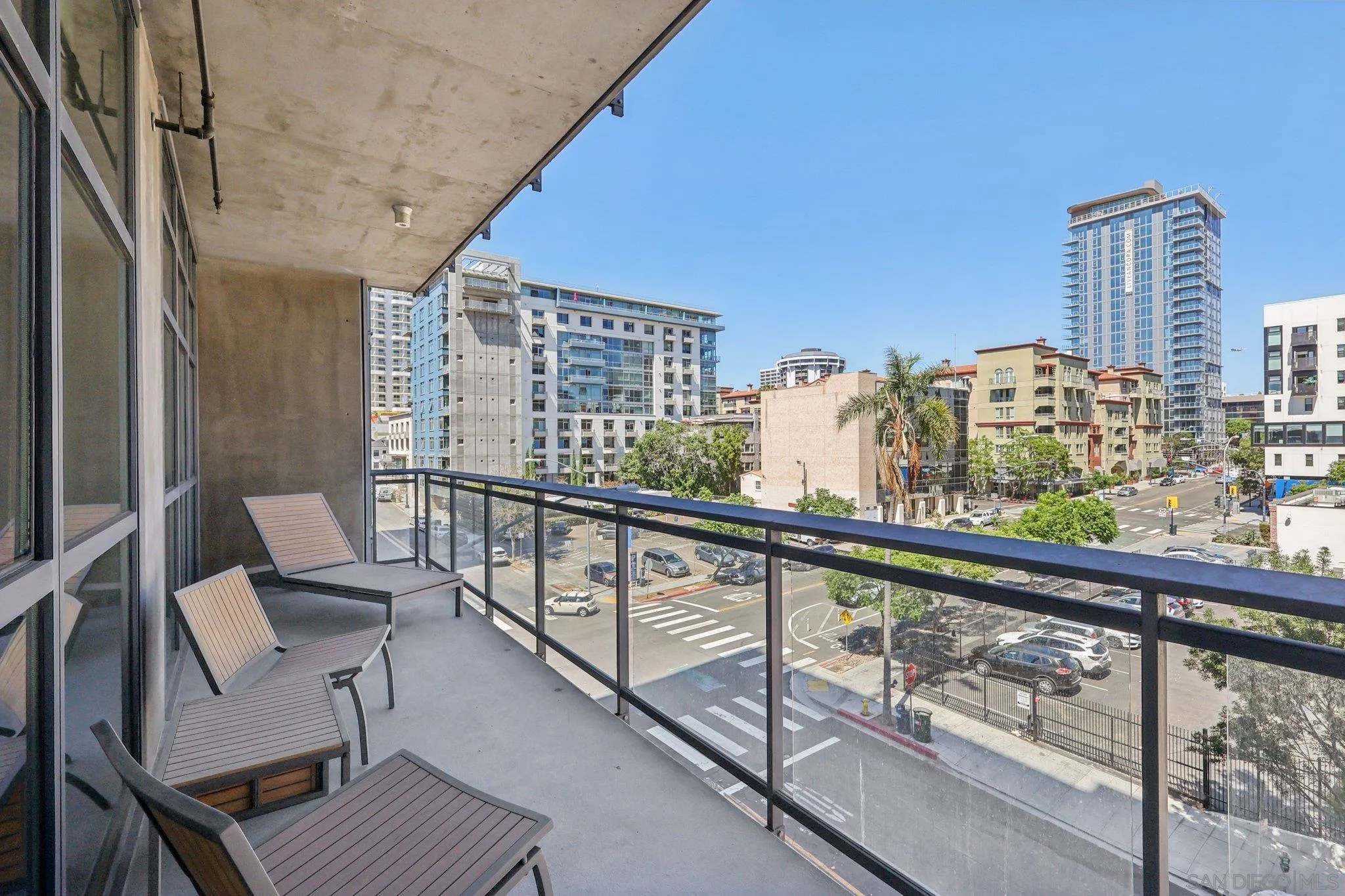 1494 Union St Unit 403