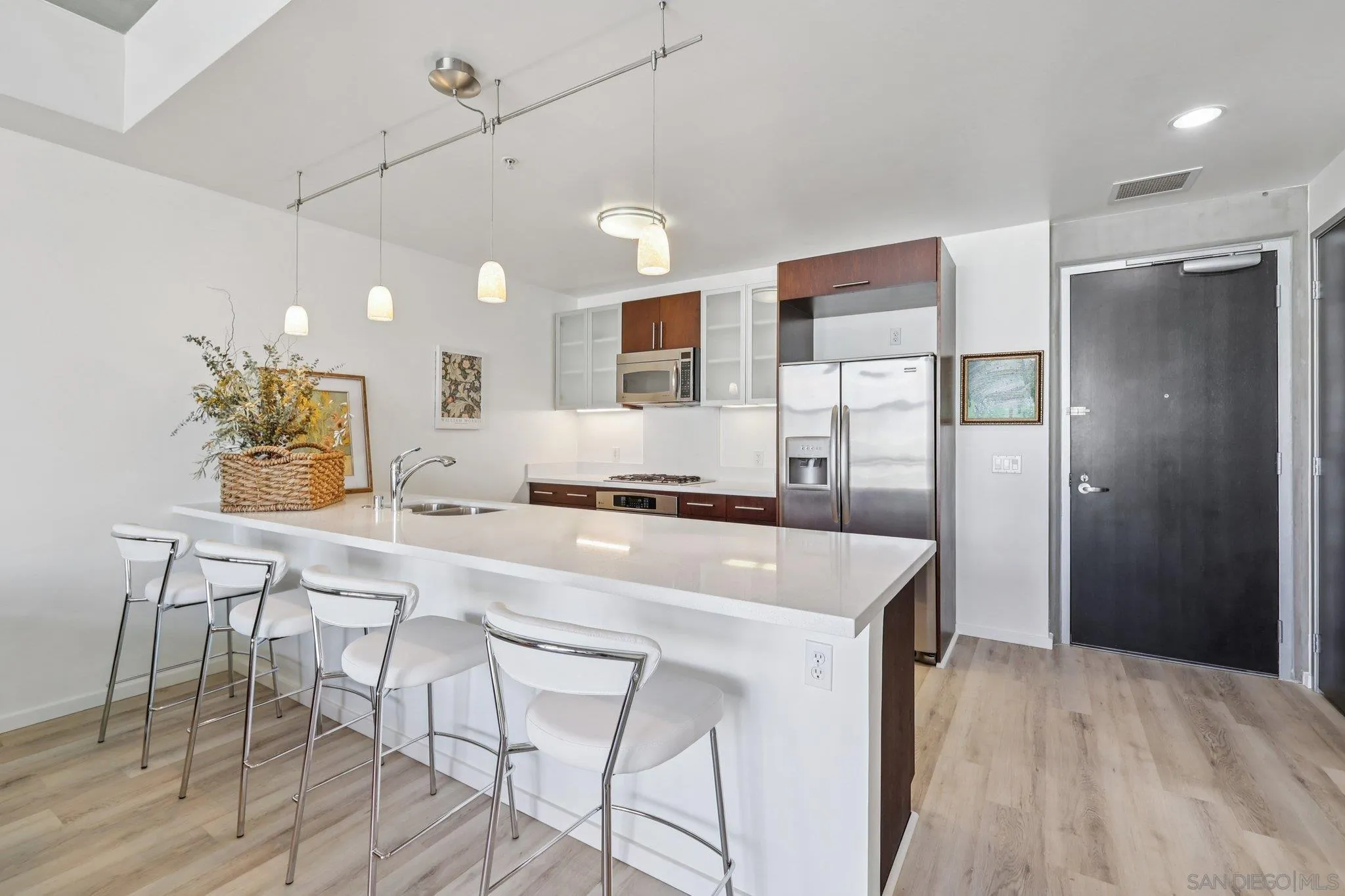 1494 Union St Unit 403