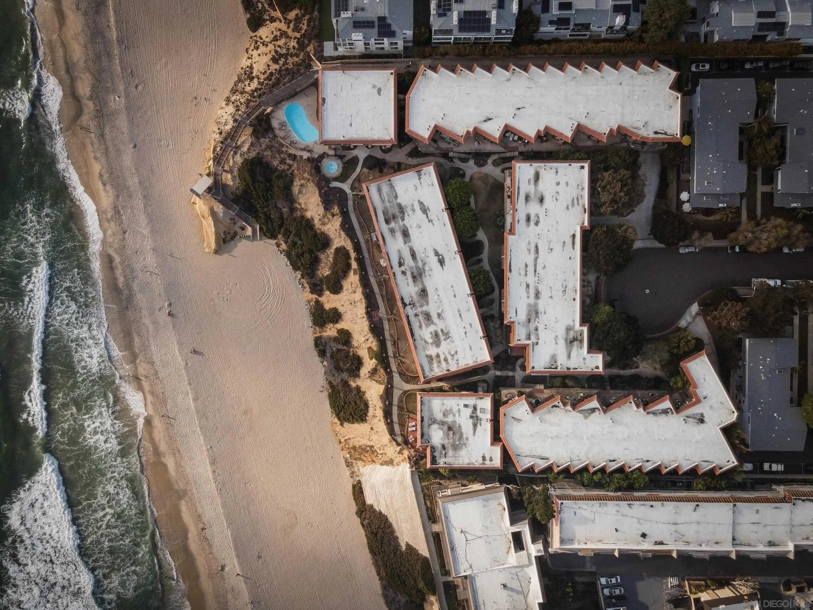 190 Del Mar Shores Ter Unit 83