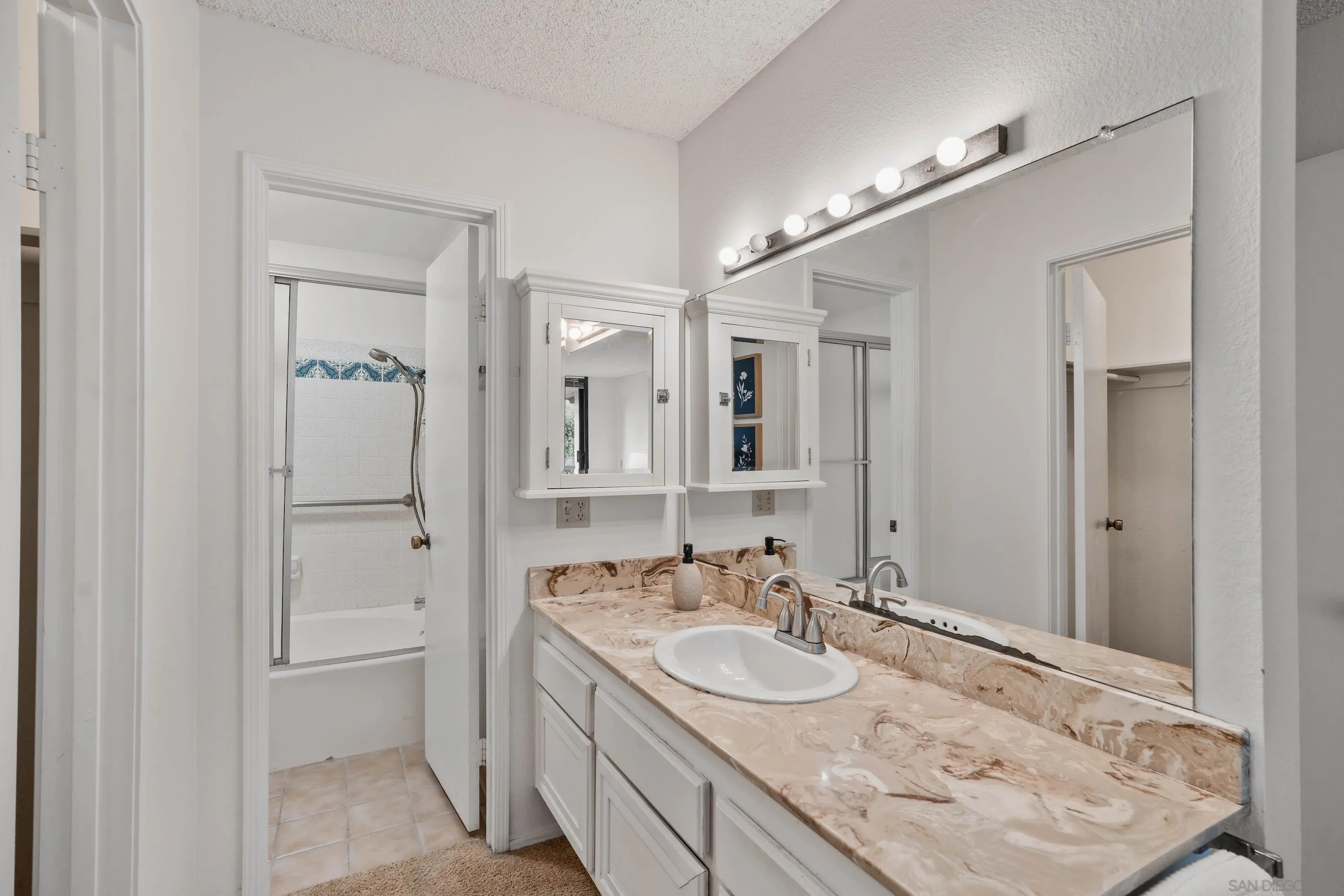190 Del Mar Shores Ter Unit 83