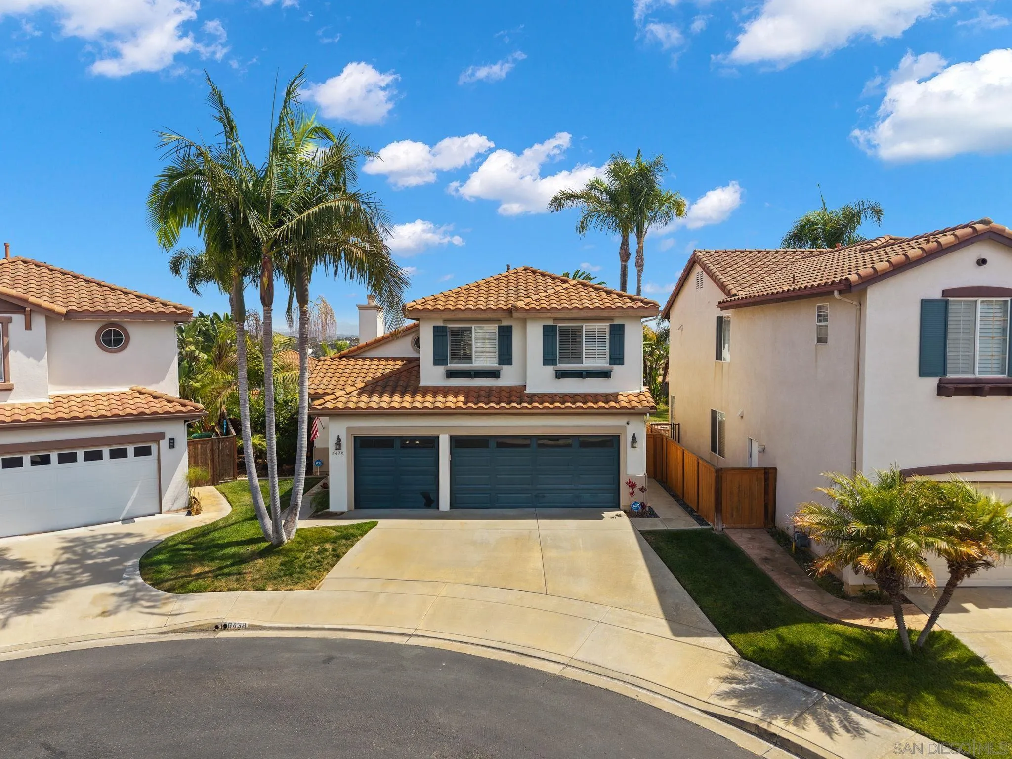 6438 Agate Way