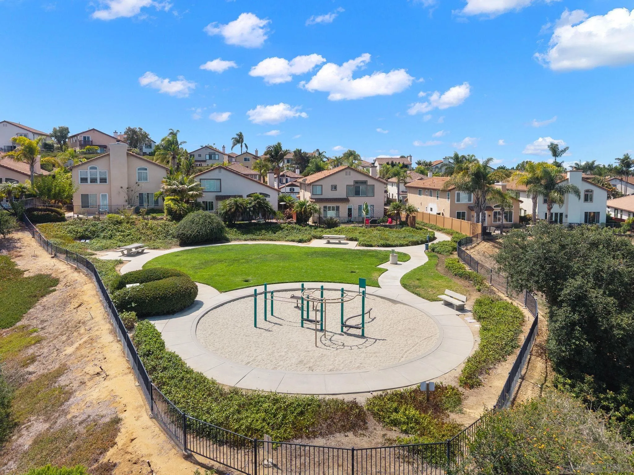 6438 Agate Way
