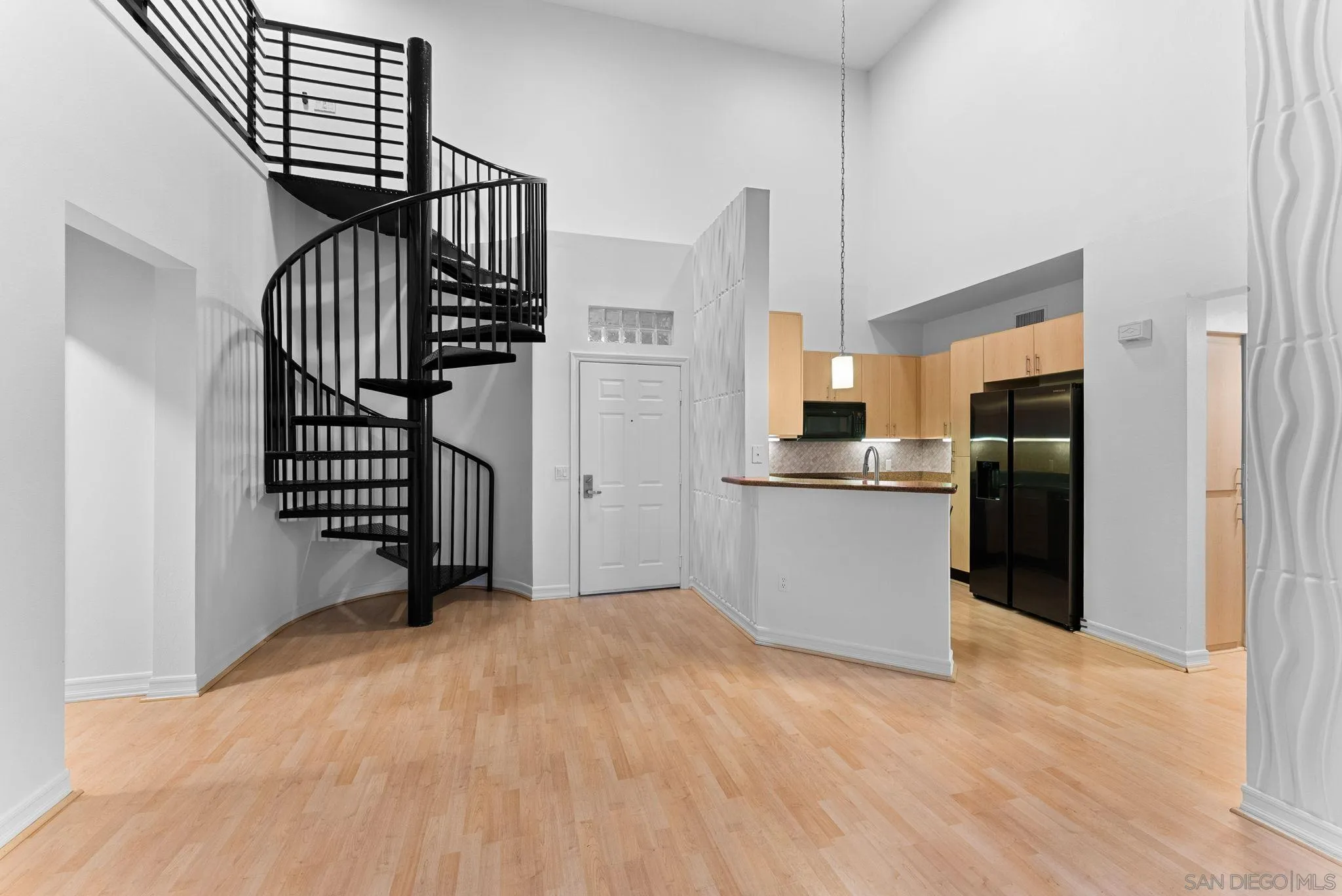 1465 C St Unit 3610