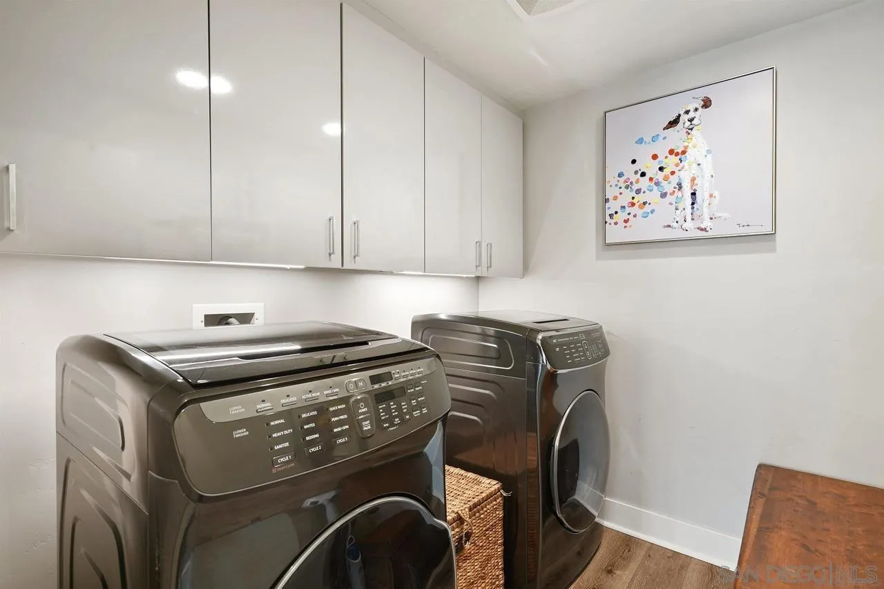 3030 Jarvis St Unit 7