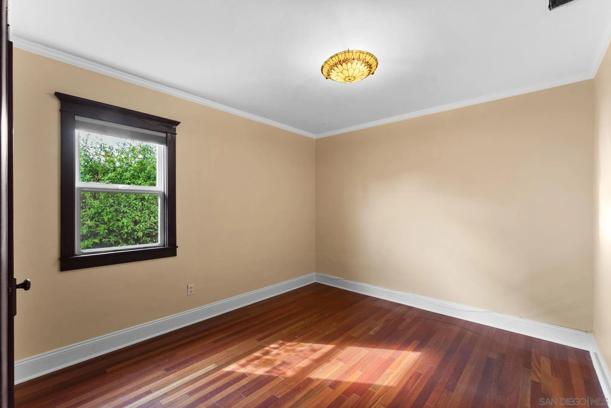 3330 Collier Ave Unit 1