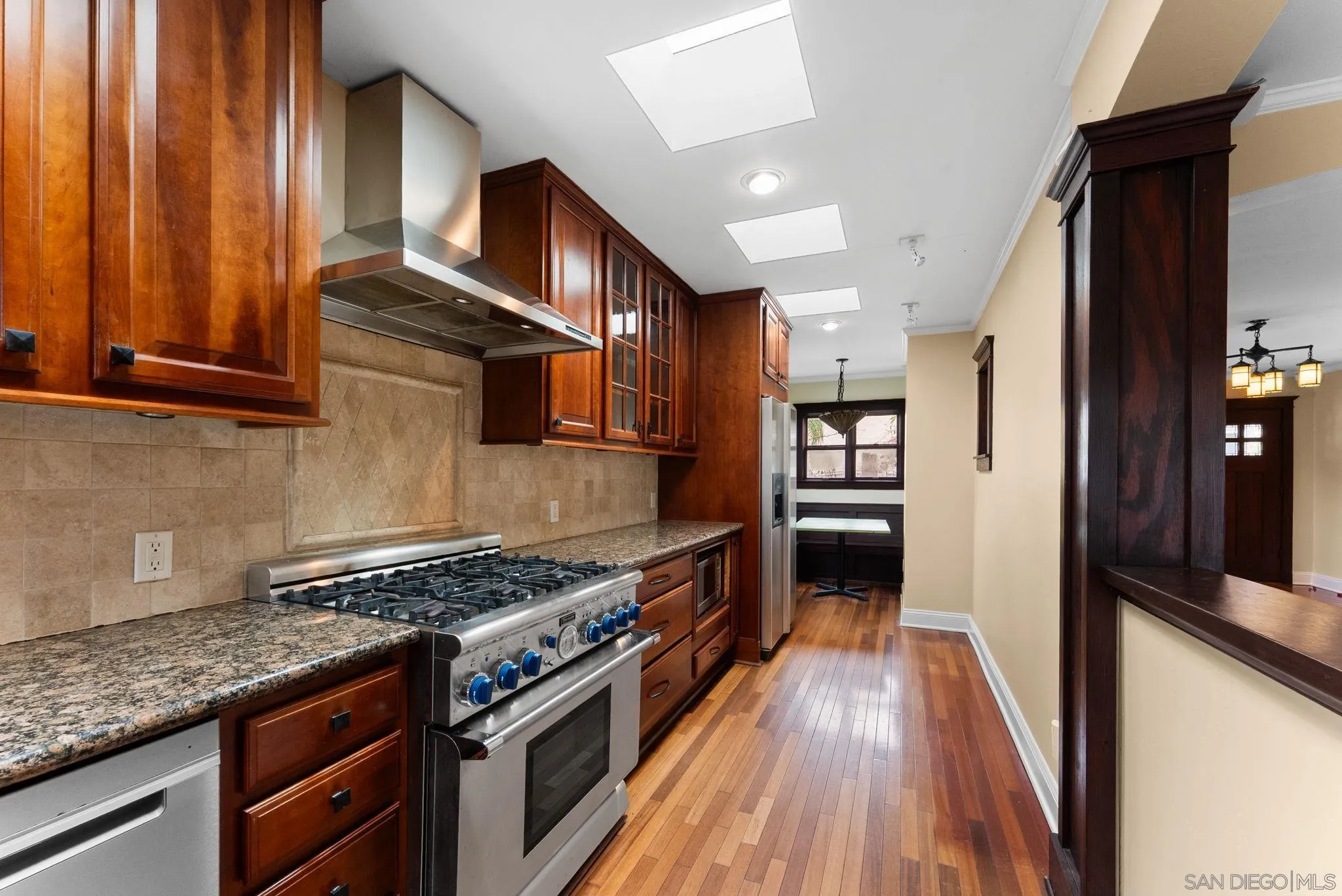 3330 Collier Ave Unit 1