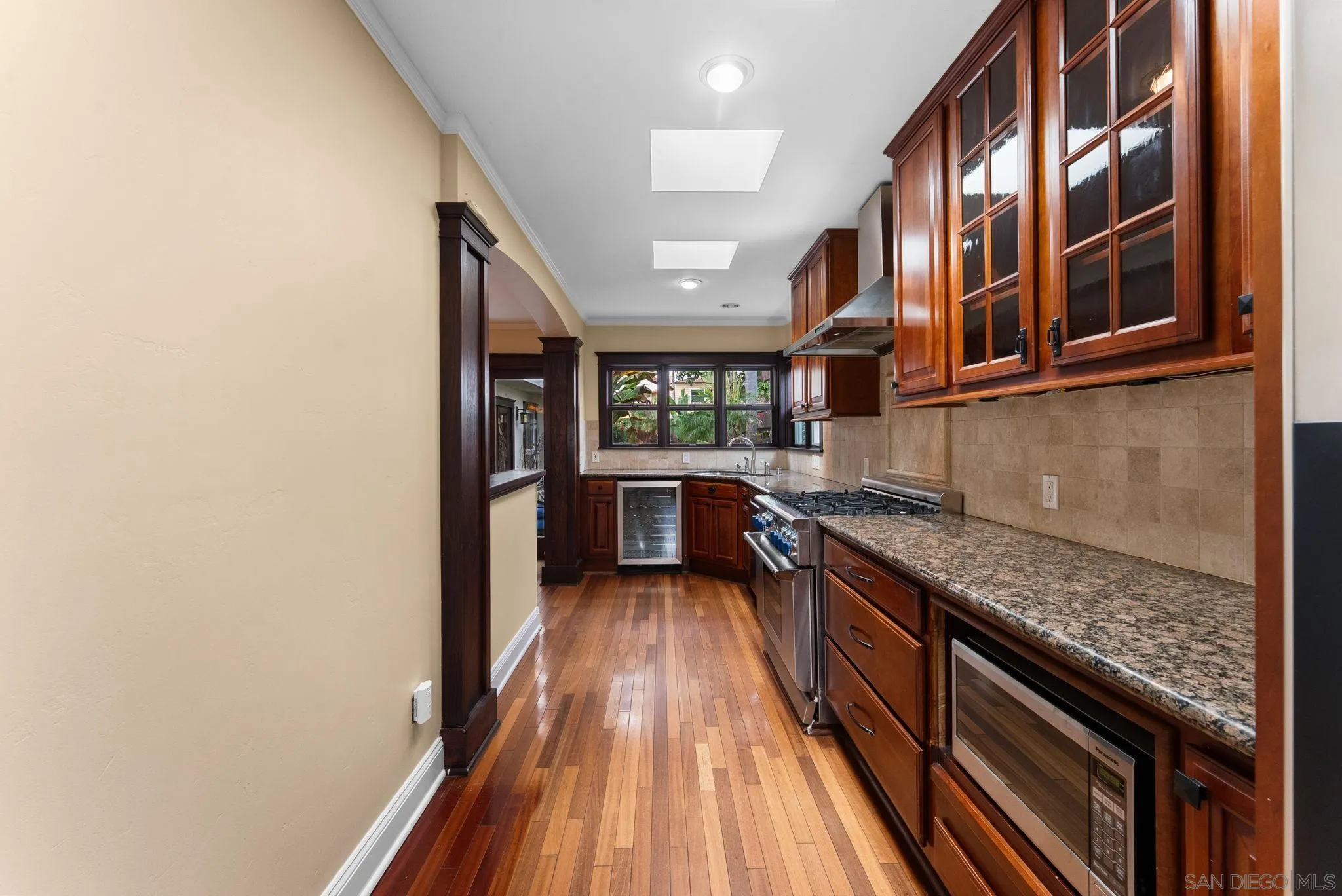 3330 Collier Ave Unit 1