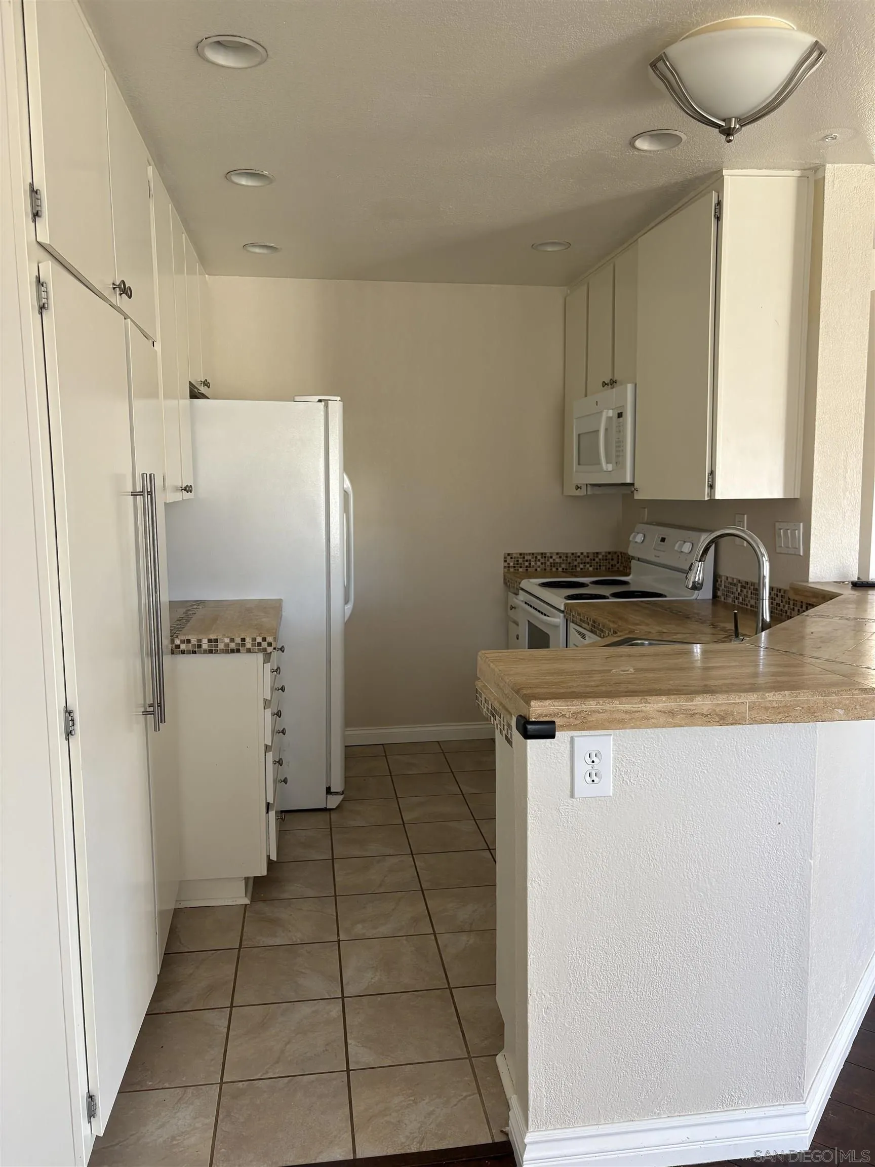 9730 Mesa Springs Unit 22