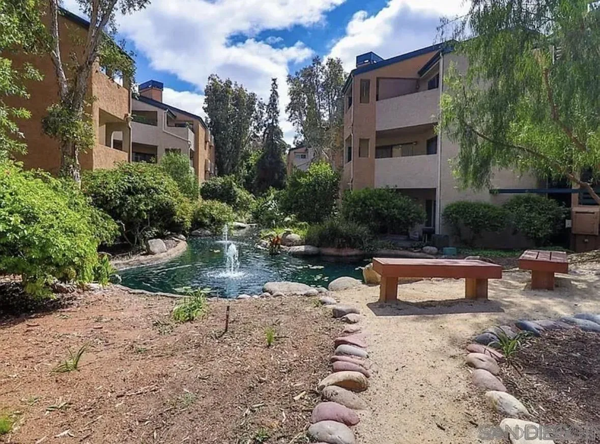 9730 Mesa Springs Unit 22