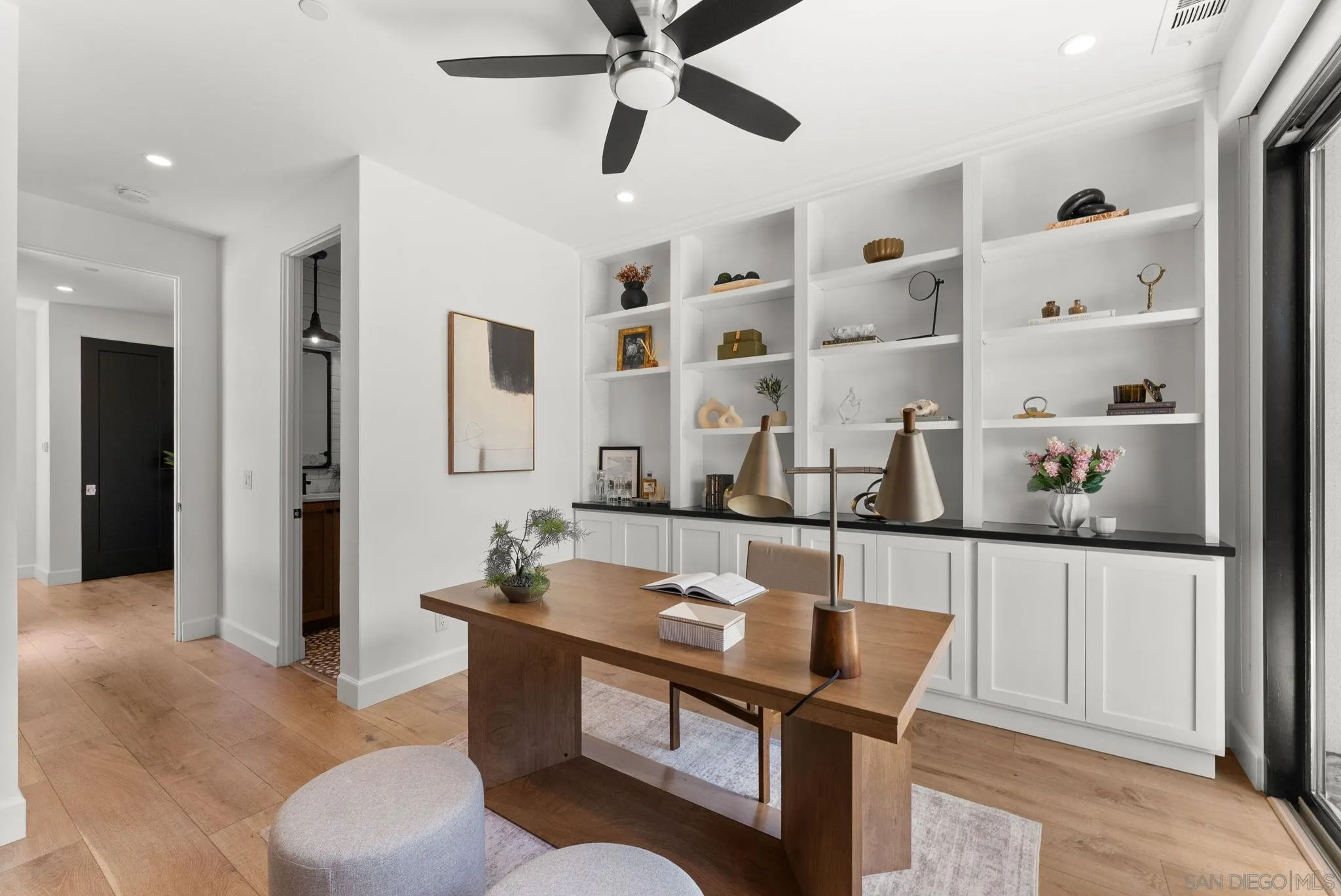 2634 Hartford