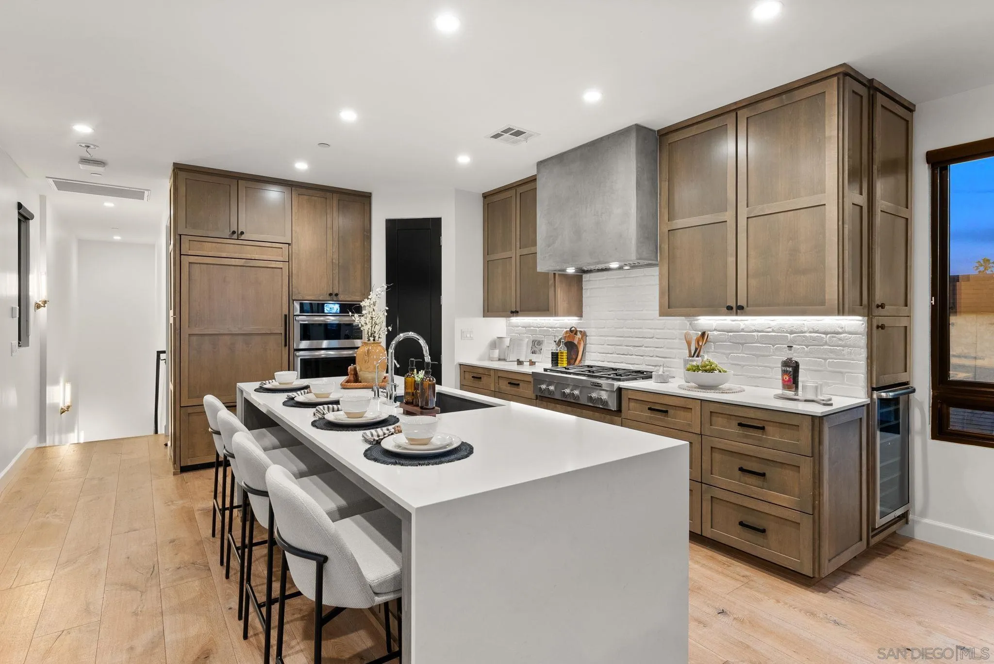 2634 Hartford