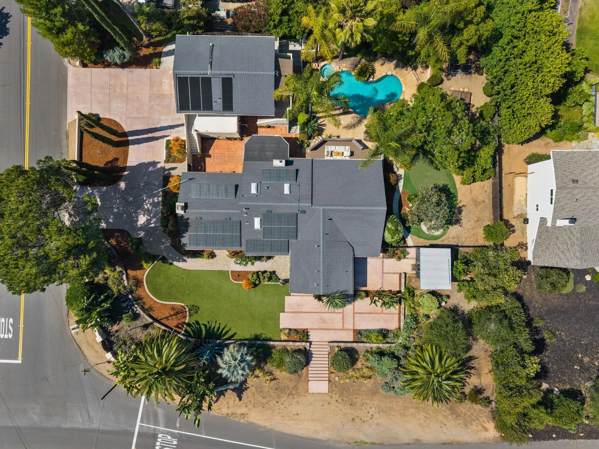 12832 Stone Canyon Rd